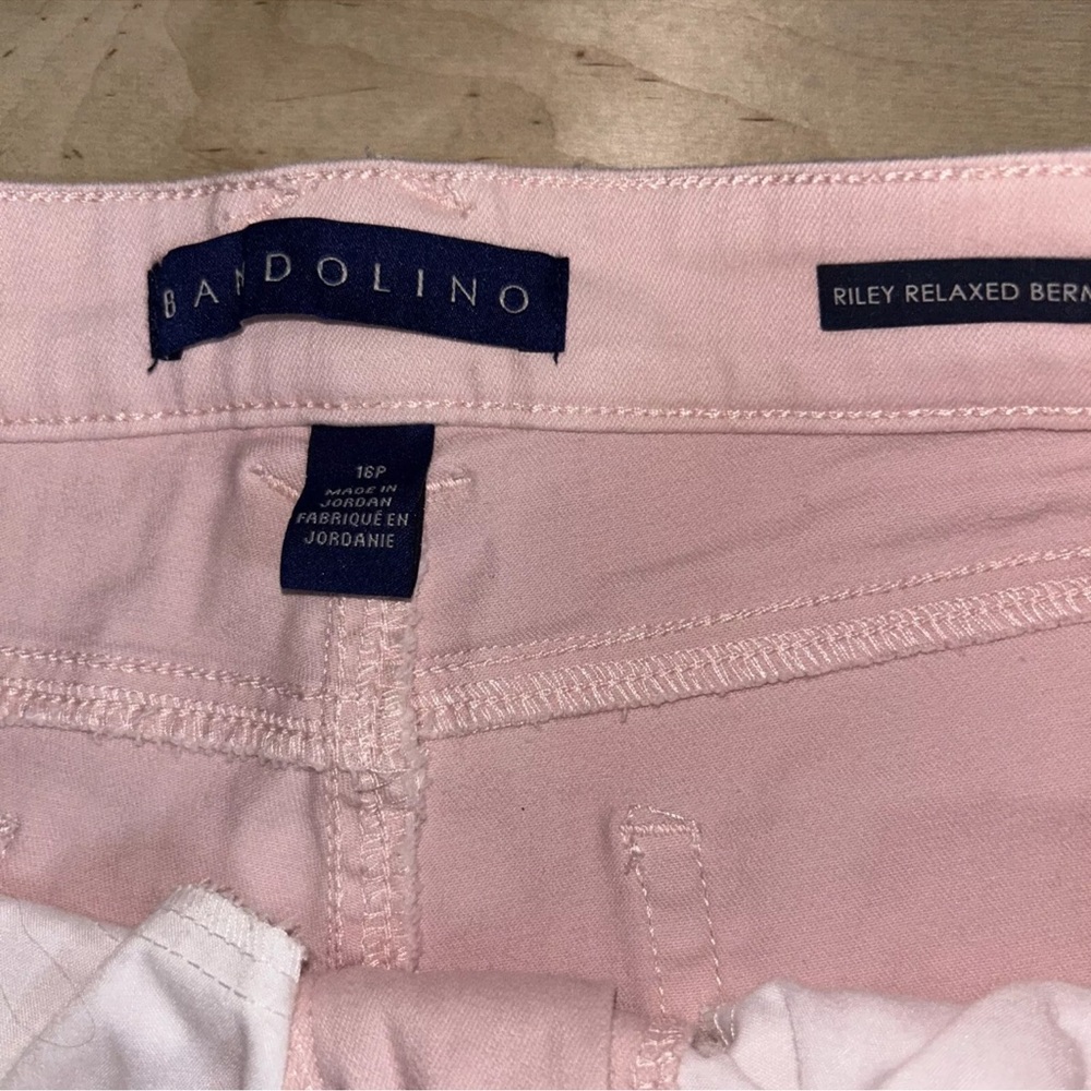 Women's Bandolinoblu Jean Shorts size 16 P Pink Relaxed Belted Mandie Style - Picture 4 of 6